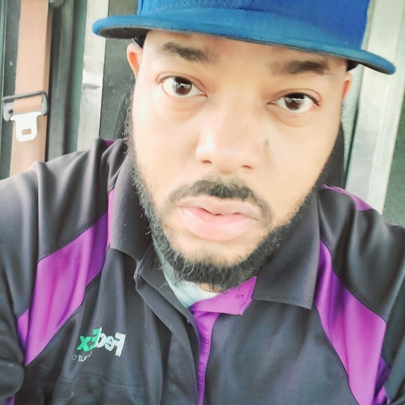 Meet your Posher, Riko - Picture 2 of 2